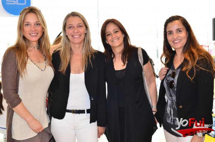 Marcela Mora en Primera farmacia inclusiva de Latinoamérica