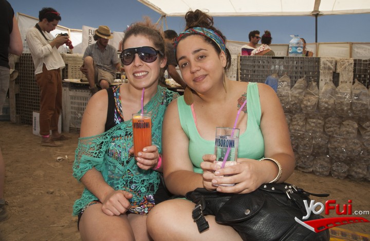 Trinidad Ossa, Camila Pavez