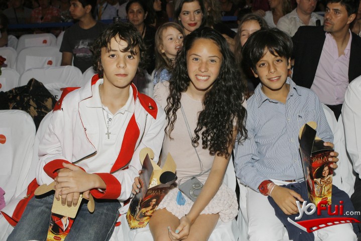 Iñaki Larraín, Celeste Larraín, Máximo Menem