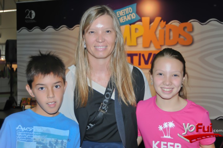Diego Lagos, Andrea Lecocq, Javiera Fuhrmann