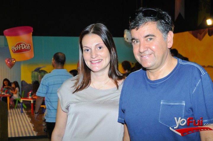 Claudia Fuentes, Raul Bustos