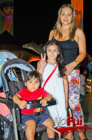 Lucas Veliz, Maria de Jesus Veliz, Kathleen Abello