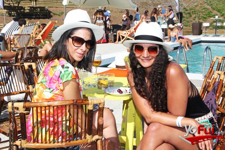 Daniella Shiaffino, Mercedes Valdivieso