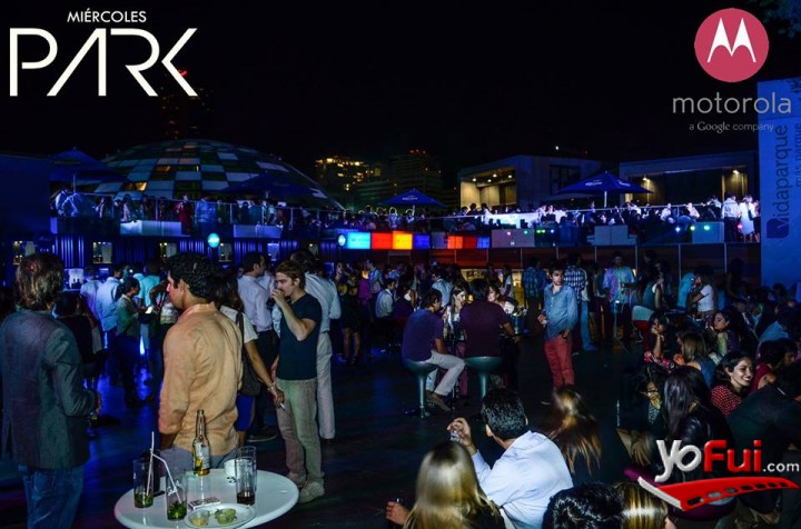 Fotografía en Fiestas Miércoles Park, Terrazas de CentroParque