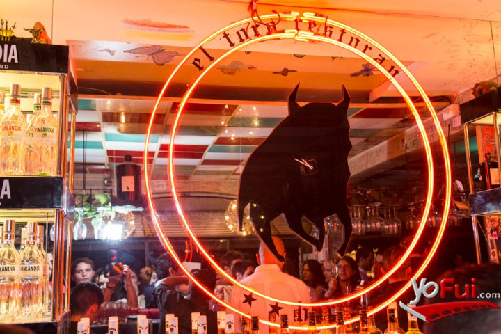 Fotografía en El Toro Restaurant cumple 15 años, El Toro Restaurant