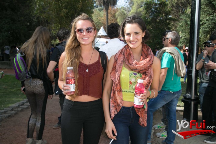 Ximena Bravo, Clara Larraín