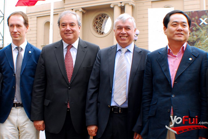 Miguel Torres, Hugo Veloso, Carlos Furche, Yang Wanming, Embajador de China