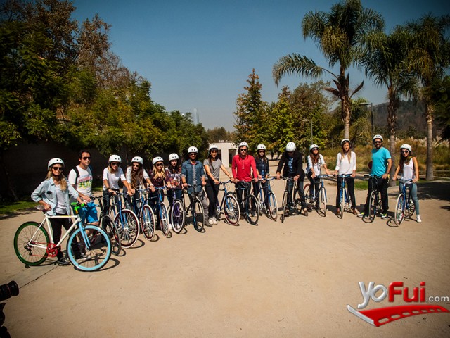 Fotografía en Ride in Blue de Gap, Parque Bicentenario