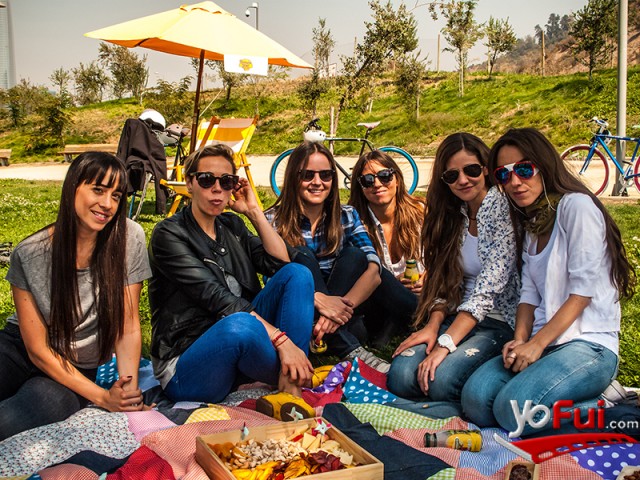 Fotografía en Ride in Blue de Gap, Parque Bicentenario