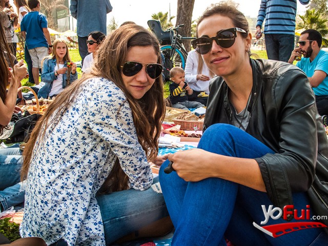 Karyn Coo, Fernanda Arrau