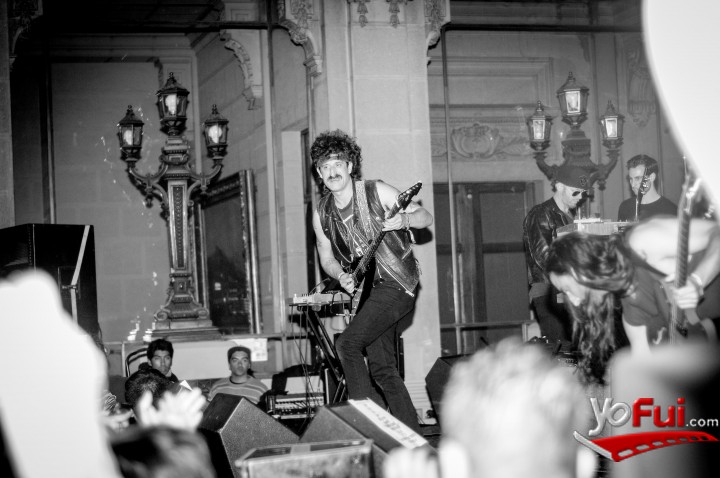 Fotografía en Show de Julian Casablancas en el Club de la Unión, Club de la Unión
