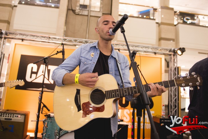 Fotografía en Inauguración CAT Store en Alto Las Condes, Cat Store