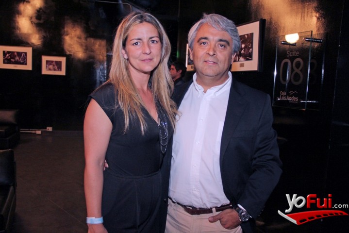 Ester Cabrera, Roberto Carter