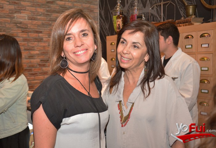 Lorena Job, Wanda Mostafa