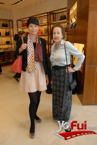 Lorena Valenzuela, Lucía Gallo