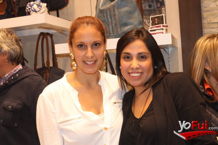 Claudia González, Renata Adasme