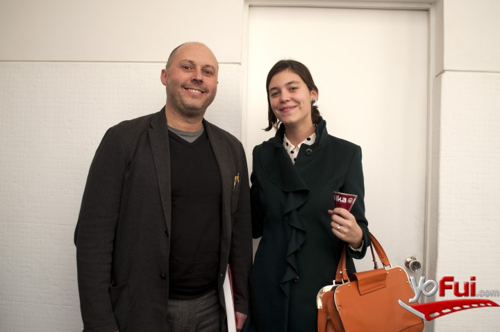 Paul Birke, María Pies