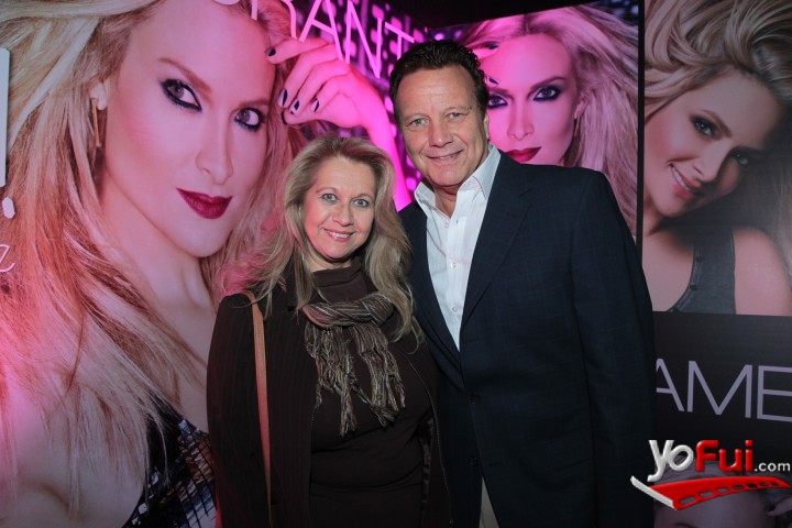 Maggie Vander, Roberto Vander