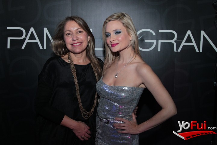 YoFui.com Pamela Grant y su rostro oficial Nicole, Centro Cultural Amanda (5108)
