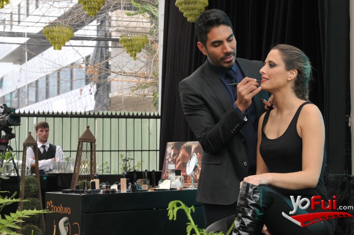 Fotografía en Maquillaje UNA de invierno y perfumería Natura, Restaurant Osadía