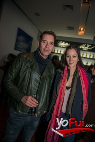 Andres Bienzobas, Gisele Luna