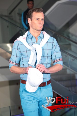 Fotografía en Hugo Boss presentó su Colección Spring Summer 14/15  en BMW Santiago, Edificio BMW