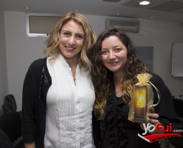 Agnes Abusleme, Julia Salas