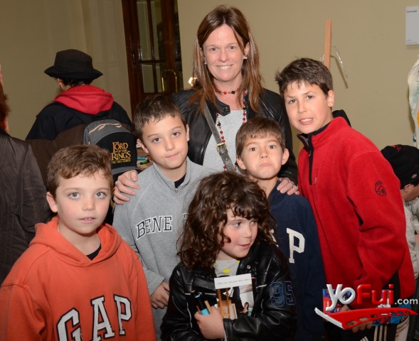 Barbara MacCawley con sus hijos