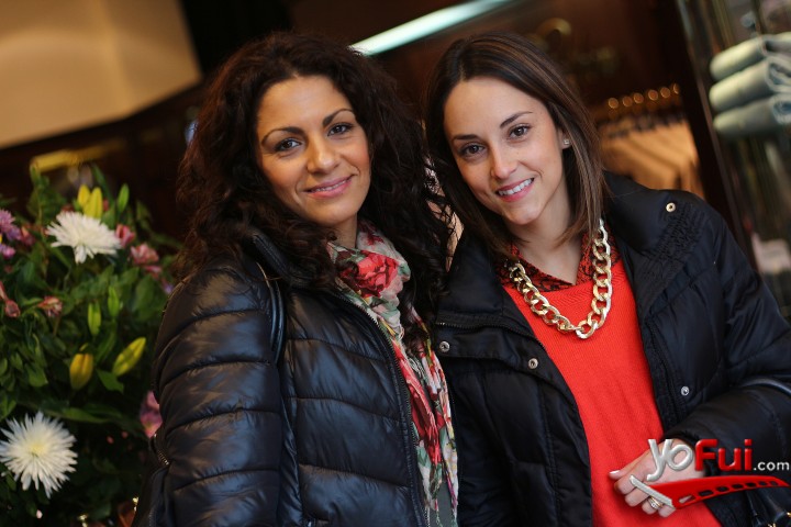 Karime Cassis, Maite Villanueva