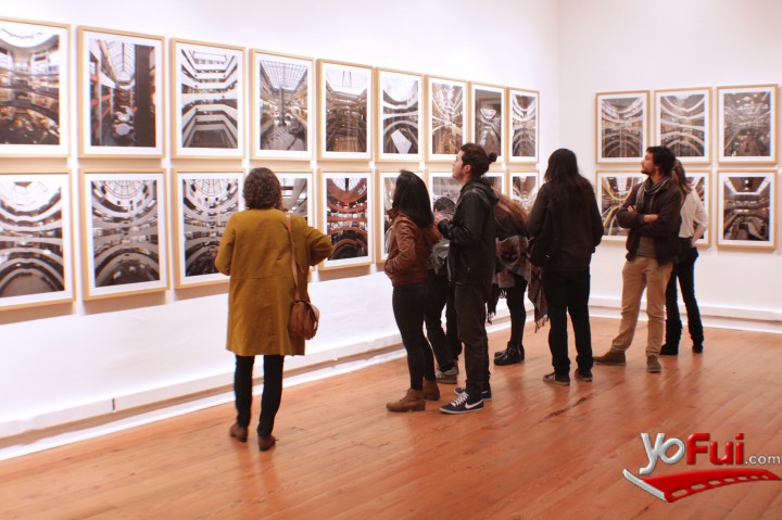 Fotografía en Exposición "Espacio Continuo" de Cristóbal Palma, Museo de Arte Contemporáneo (MAC)