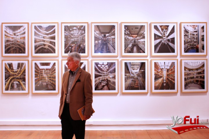 Fotografía en Exposición "Espacio Continuo" de Cristóbal Palma, Museo de Arte Contemporáneo (MAC)
