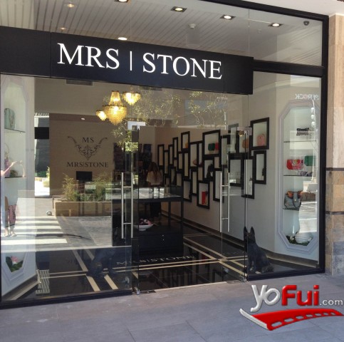 Fotografía en Apertura nueva tienda Mrs. Stone, Tienda Mrs Stone