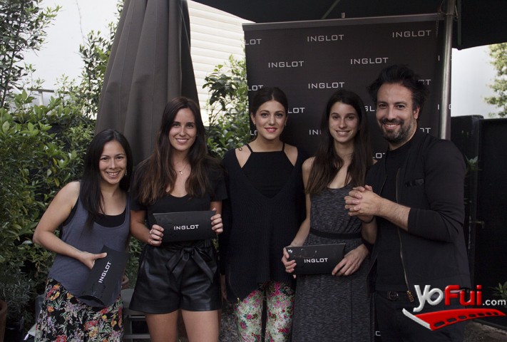 YoFui.com Master Class de Maquillaje, Restaurant Köök (5432)