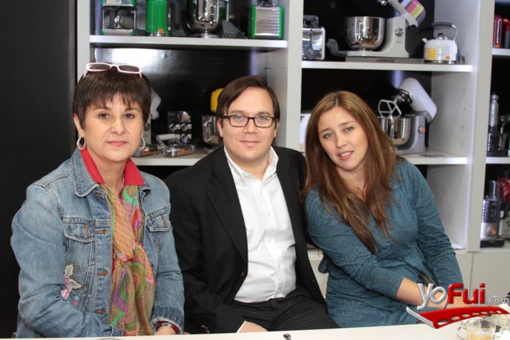 Ester Pizarro, Guillermo Alvarez, María José Vásquez