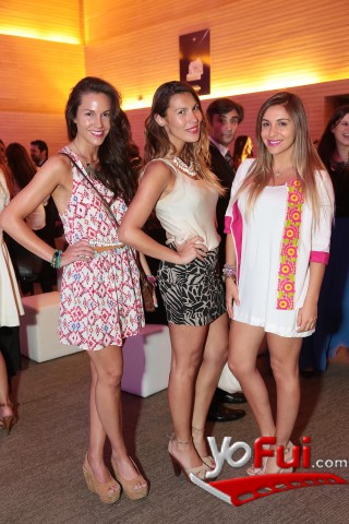 Elena Contreras, Nicole Savron, Daniela Urrizola