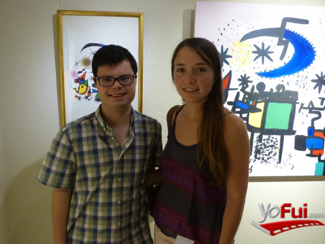 José Tomás González, Carolina Izurrieta