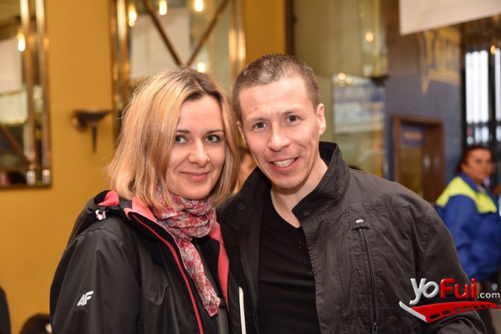 Anna  Perelta, Carlos Perelta
