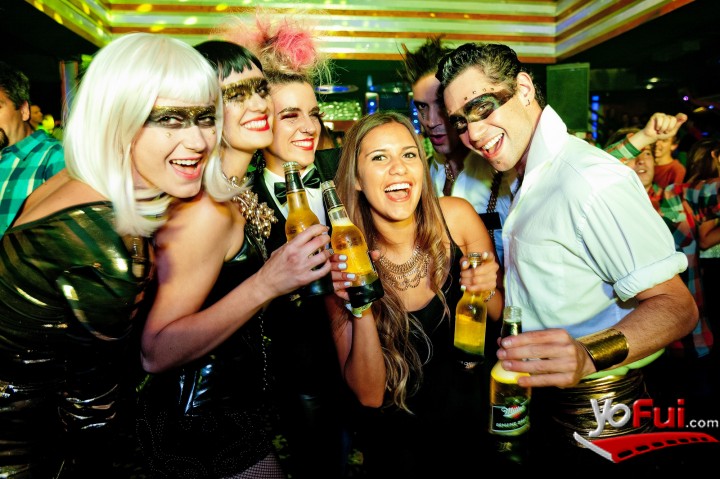 Miller Turn Up The Night en Club Eve