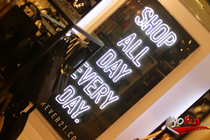 Fotografía en Apertura VIP y Opening oficial de Forever 21 de Costanera Center, Azotea y Tienda Forever 21
