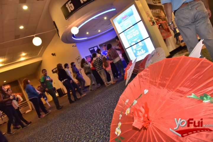 Fotografía en Avant Première de Grandes Héroes, Cine Hoyts