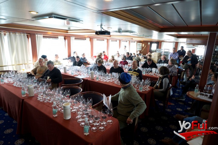 Cata de vino en crucero