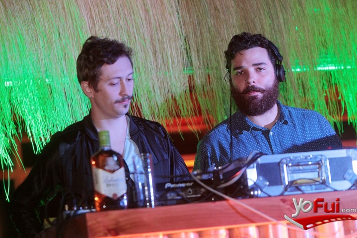 DJ's brasileros Database
