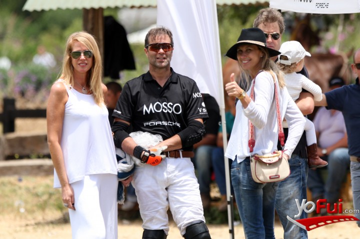 Claudia Larraguibel, Ernesto Mosso, Caterina Baselli