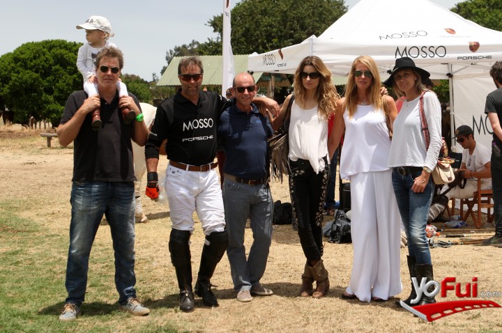 Santiago Cummins, Ernesto Mosso, Sebastián De Carcer, Catalina Swinburn, Claudia Larraguibel, Caterina Baselli