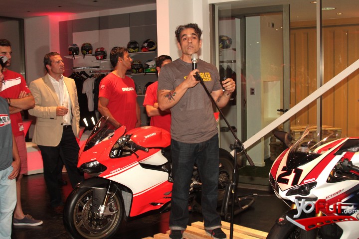 Fotografía en Inauguración nueva tienda DUCATI y presentación de icónica Scrambler, Tienda Ducati