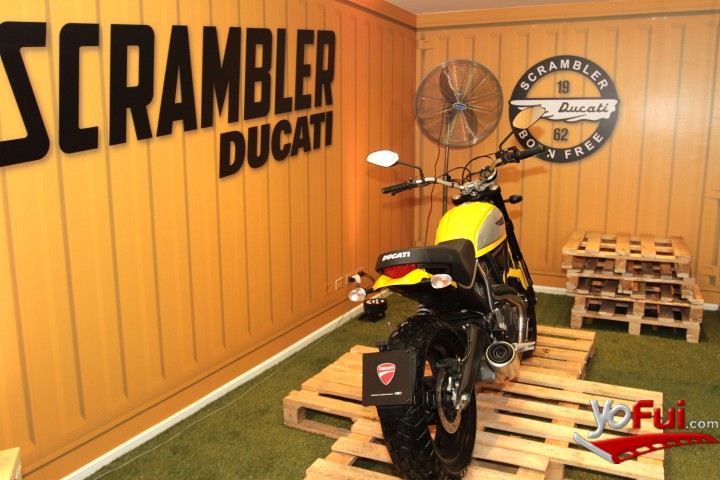 Fotografía en Inauguración nueva tienda DUCATI y presentación de icónica Scrambler, Tienda Ducati