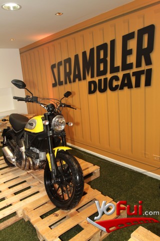 Fotografía en Inauguración nueva tienda DUCATI y presentación de icónica Scrambler, Tienda Ducati