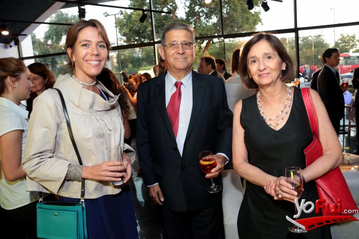 Amparo Cisneros, Gonzalo Rojas, Sofía Almasrza