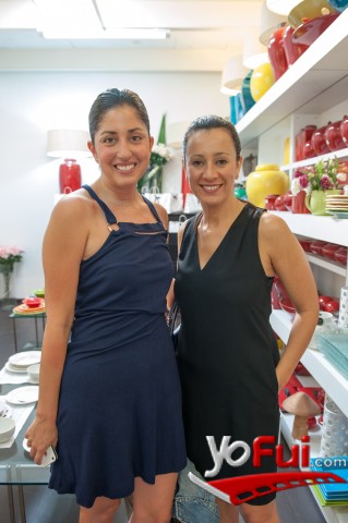 Valentina Espinoza, Andree Burgat