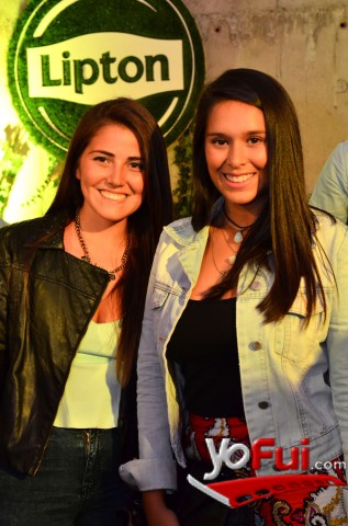 Natalia Boza, Bárbara Cisneros